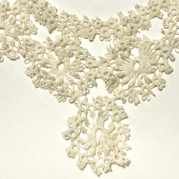 Vintage 1950s Hand Tatted Ivory Lace Collar Necklace Bridal Cottagecore - Picture 3 of 5